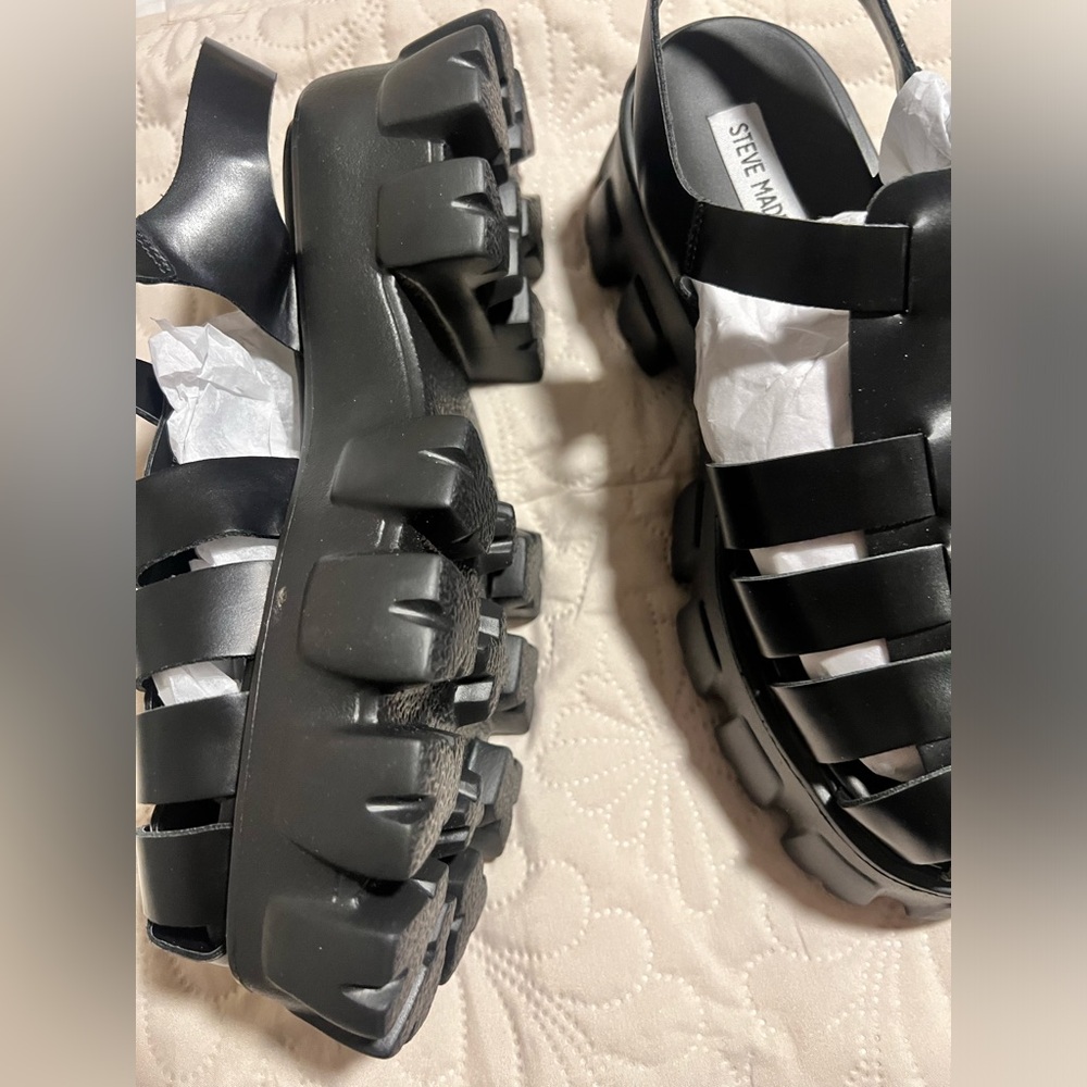 NEW Steve Madden Echo - Picture 4 of 5
